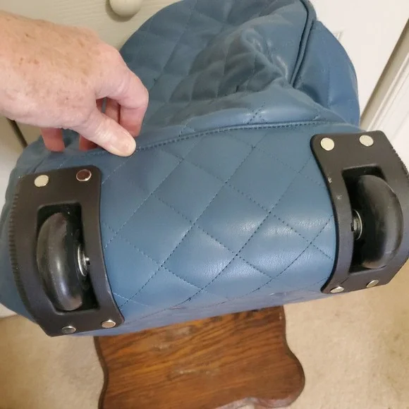 Samantha Brown Wheeled Nylon quilted Weekender - Blue - Picture 3 of 9